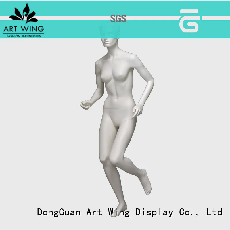 High-quality how to mannequin challenge for business